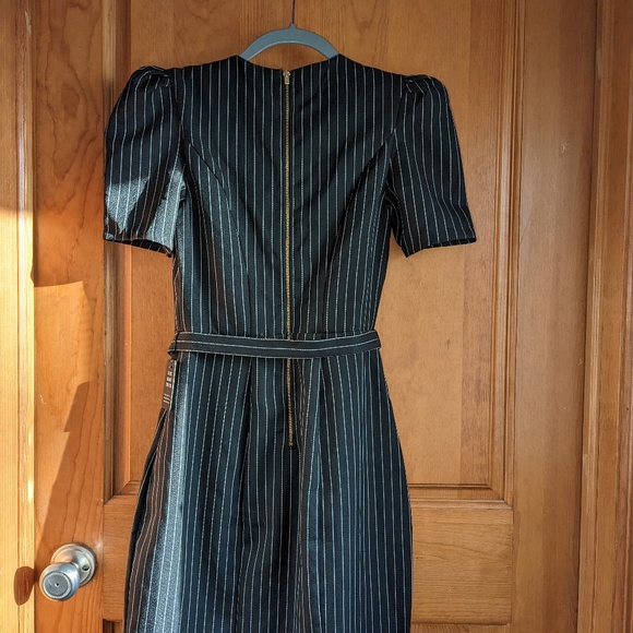 Express striped dress w/ Bow belt - Picture 5 of 5
